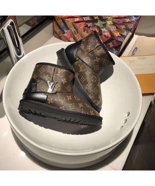LV SHEEP ANKLE BOOTS 